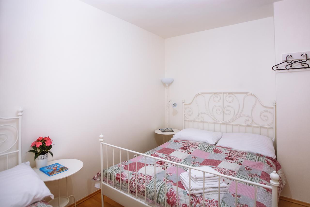 Beautiful Apartment In Central Residence Praha Exteriér fotografie